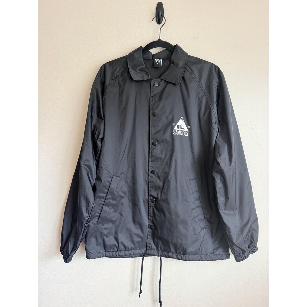 Sandbox Coach Jacket Mens Small Black Nylon Snap Front Windbreaker Logo Back